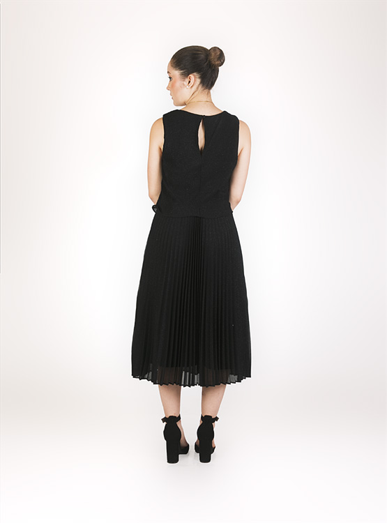 VESTIDO COCKTAIL NEGRO